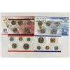 Image 2 : 2001 US MINT SET (UNC) P/D (WITH ENVELOPE)