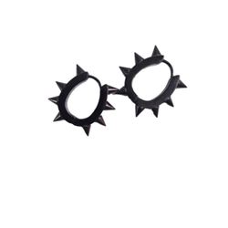 Amityville The Awakening Belle (Bella Thorne) Jewelry Movie Props