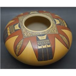 HOPI POTTERY SEED JAR (LACAS)