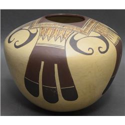HOPI POTTERY JAR  (SAHMIE)