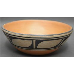 SANTO DOMINGO POTTERY BOWL (CALABAZA)