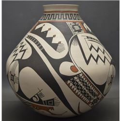 MATA ORTIZ POTTERY OLLA ( RODRIGUEZ)