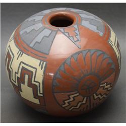 SANTA CLARA POTTER SEED JAR (VIGIL)