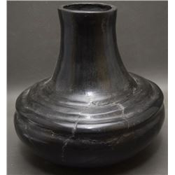 SANTA CLARA POTTER VASE