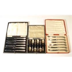 Boxed set of silver teaspoons, boxed set o…