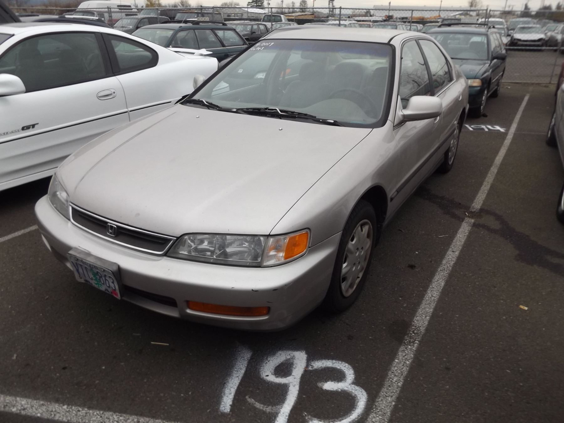 Image 1 : 1997 Honda Accord ...