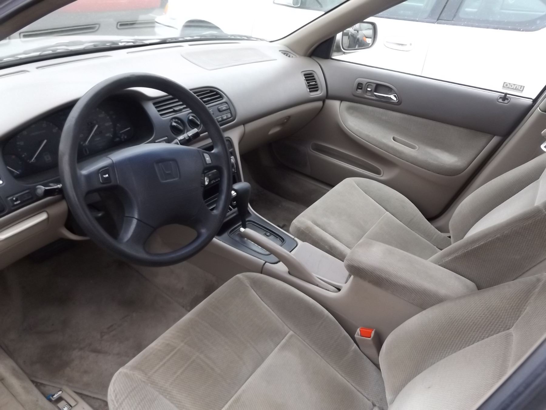 ... Image 4 : 1997 Honda Accord