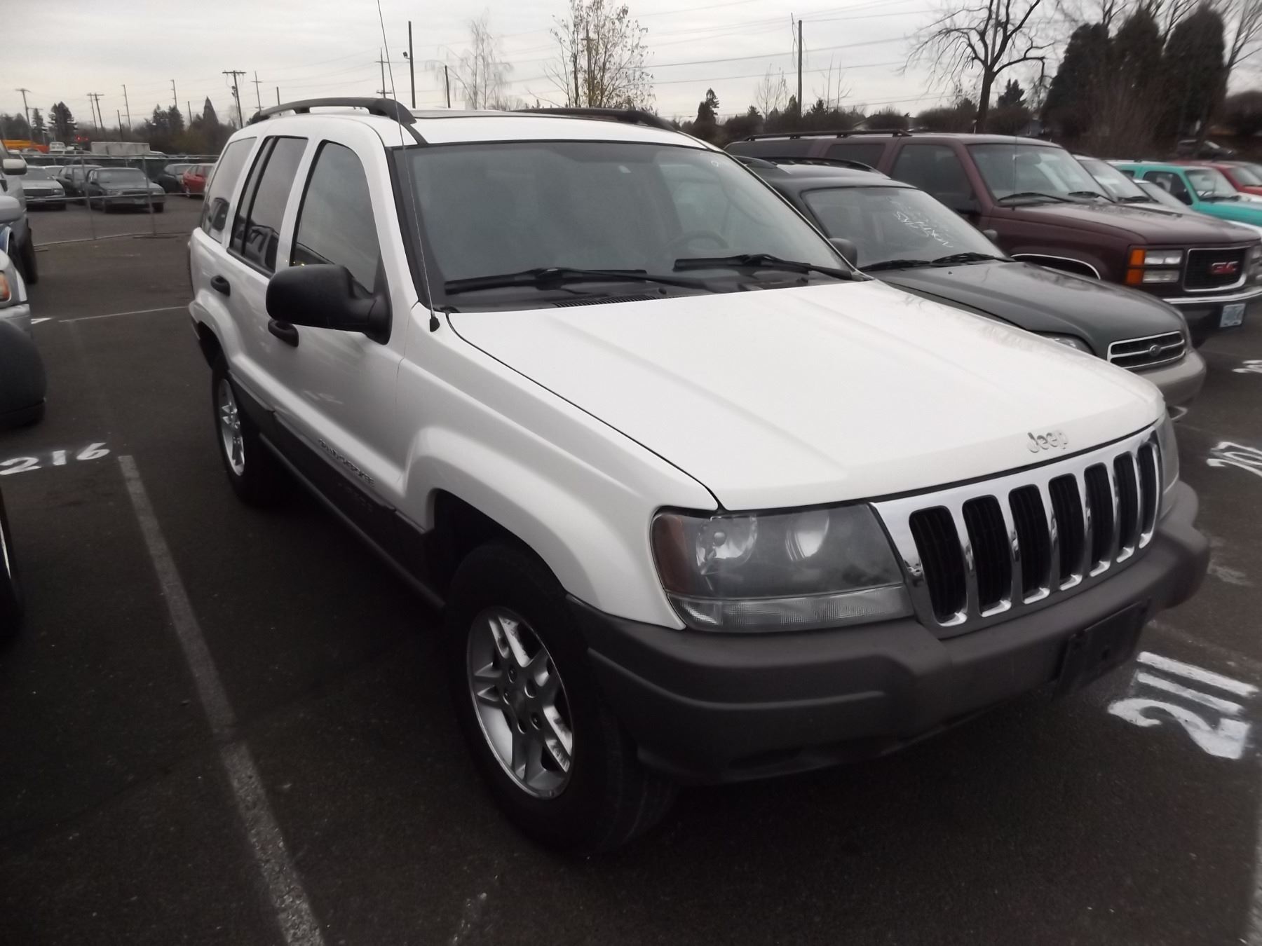 Image 2 : 2003 Jeep Grand Cherokee .