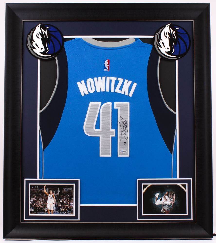 signed dirk nowitzki jersey