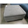 Image 1 : GREY CLOTH OTTOMAN 30X30"