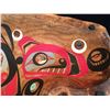 Image 2 : LARGE HAND CRAFTED AND PAINTED BURL WOOD FIRST NATIONS SERVING BOWL WITH VARIOUS FIRST NATIONS BIRD