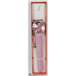 HELLO KITTY WATCH WITH PINK STRAP.