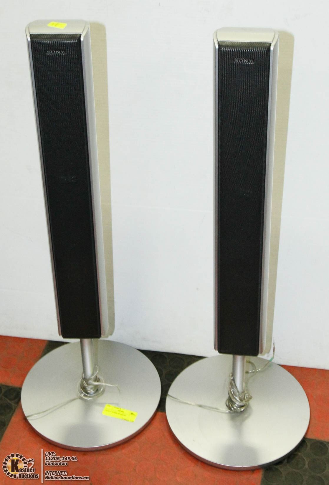 2 SONY TOWER SPEAKERS