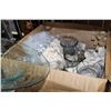 Image 1 : LOT OF VASES AND GLASS BOWL
