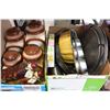 Image 1 : LOT OF BAKEWARE AND CANNISTERS