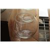 Image 2 : 3 CASES OF VASES