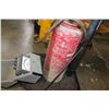 Image 3 : WELDERS TABLE AND TOOLS AND SPRAYER