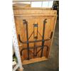 Image 2 : WOOD FOLDING MARKET TABLE