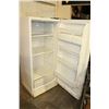 Image 3 : WHIE DANBY FRIDGE