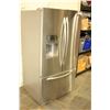 Image 2 : NEW KITCHEN AID STAINLESS FRENCH DOOR REFRIDGERATOR WITH BOTTOM FREEZER WITH WATER AND ICE, RETAIL $