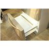 Image 7 : NEW KITCHEN AID STAINLESS FRENCH DOOR REFRIDGERATOR WITH BOTTOM FREEZER WITH WATER AND ICE, RETAIL $