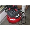 Image 1 : PORTER CABLE 150PSI 6 GALLON COMPRESSOR W/NAILGUN AND HOSE