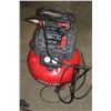Image 2 : PORTER CABLE 150PSI 6 GALLON COMPRESSOR W/NAILGUN AND HOSE