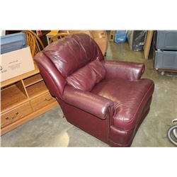 STUDDED BURGUNDY RECLINER