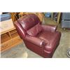 Image 1 : STUDDED BURGUNDY RECLINER