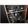 Image 8 : TECHNICS 5 DISC CHANGER STEREO EQUALIZER AND SPEAKERS WITH STAND