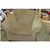 Image 2 : ROLLED ARM UPOLSTERED ARMCHAIR