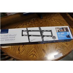 NEW OVERSTOCK INSIGNIA 47 TO 80 INCH TILTING TV WALL MOUNT