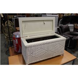 WHITE WICKER TRUNK