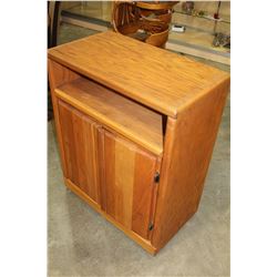 OAK CABINET