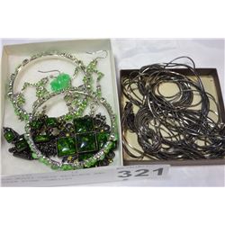 LRGE MULTI CHAIN NECKLACE AND GREEN STONE JEWELLRY