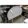 Image 2 : GREY NIGHTSTAND AND HEADBOARD