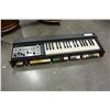 Image 1 : ROLAND SH2000 SYTHESIZER KEYBOARD