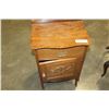 Image 1 : REFINISHED CANADIAN OAK NIGHTSTAND