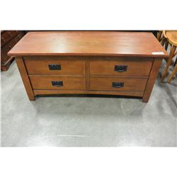 CEDAR LINED STORAGE BENCH