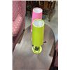 Image 2 : GREEN AND PINK TABLE LAMPS