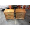 Image 1 : PAIR OF OAK NIGHTSTANDS
