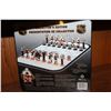 Image 2 : NHL COLLECTORS EDITION CHESS SET