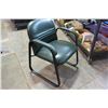 Image 2 : GREEN LEATHER OFFICE CHAIR