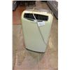 Image 1 : PORTABLE AIR CONDITIONER