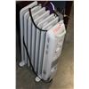 Image 2 : HONEYWELL OIL HEATER