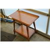 Image 2 : VILAS MAPLE ENDTABLE