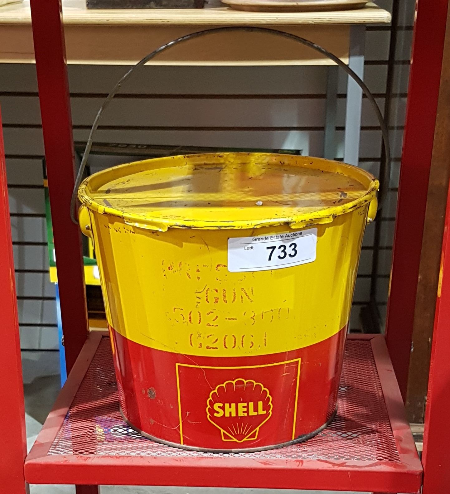 SHELL GREASE PAIL W/LID