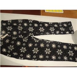 New XL Snowflake Pj Pants