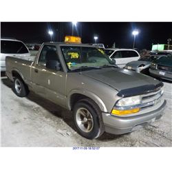 2001 - CHEVROLET S-10