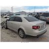 Image 3 : 2010 - VOLKSWAGEN JETTA
